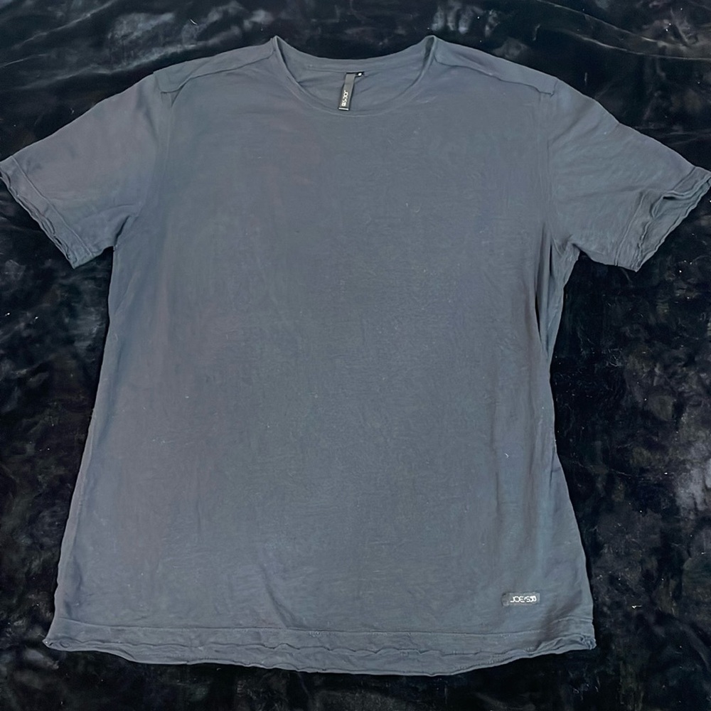 Joe’s Black T-Shirt Medium